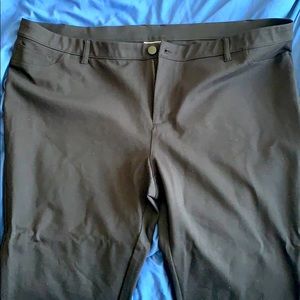 Black stretch ankle/skinny pant